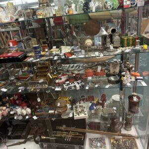 Antique Carpenter Tools, Knives & Collectibles - Shop 31