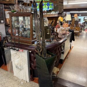 Vintage Antiques - Shop 33