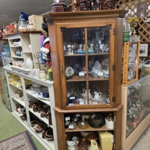 Vintage Kitchenware, Crystal & Character Collectibles - Shop 19