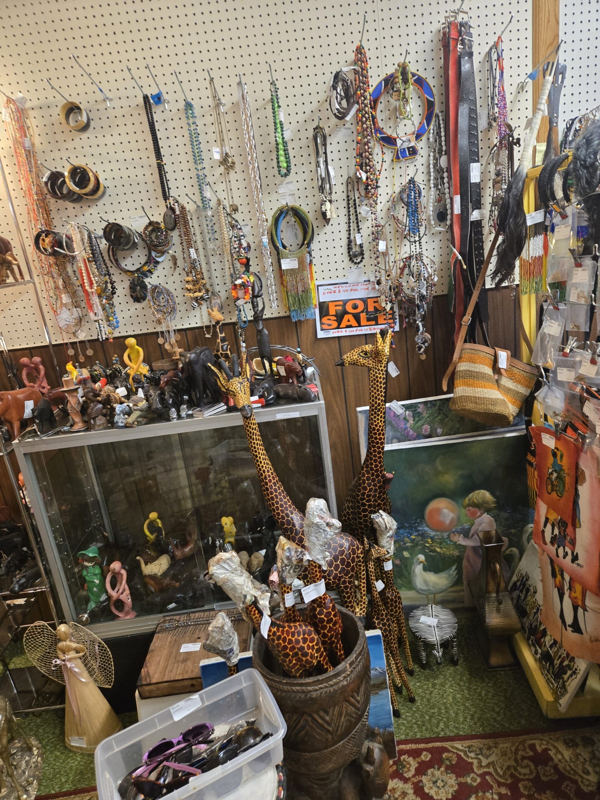 Shop 30 - African Artwork and Jewelry Shop 30 - African Artwork and Jewelry