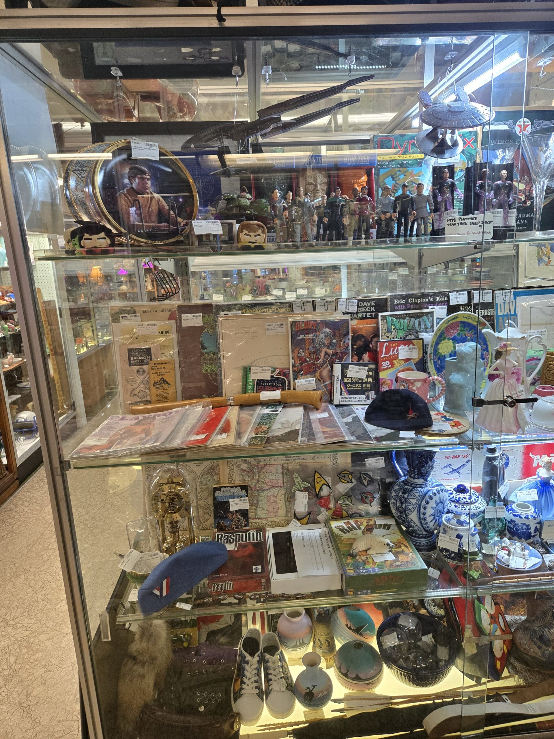 Star Trek, Vinyl & Eclectic Pop Culture - Shop 117 Star Trek, Vinyl & Eclectic Pop Culture - Shop 117