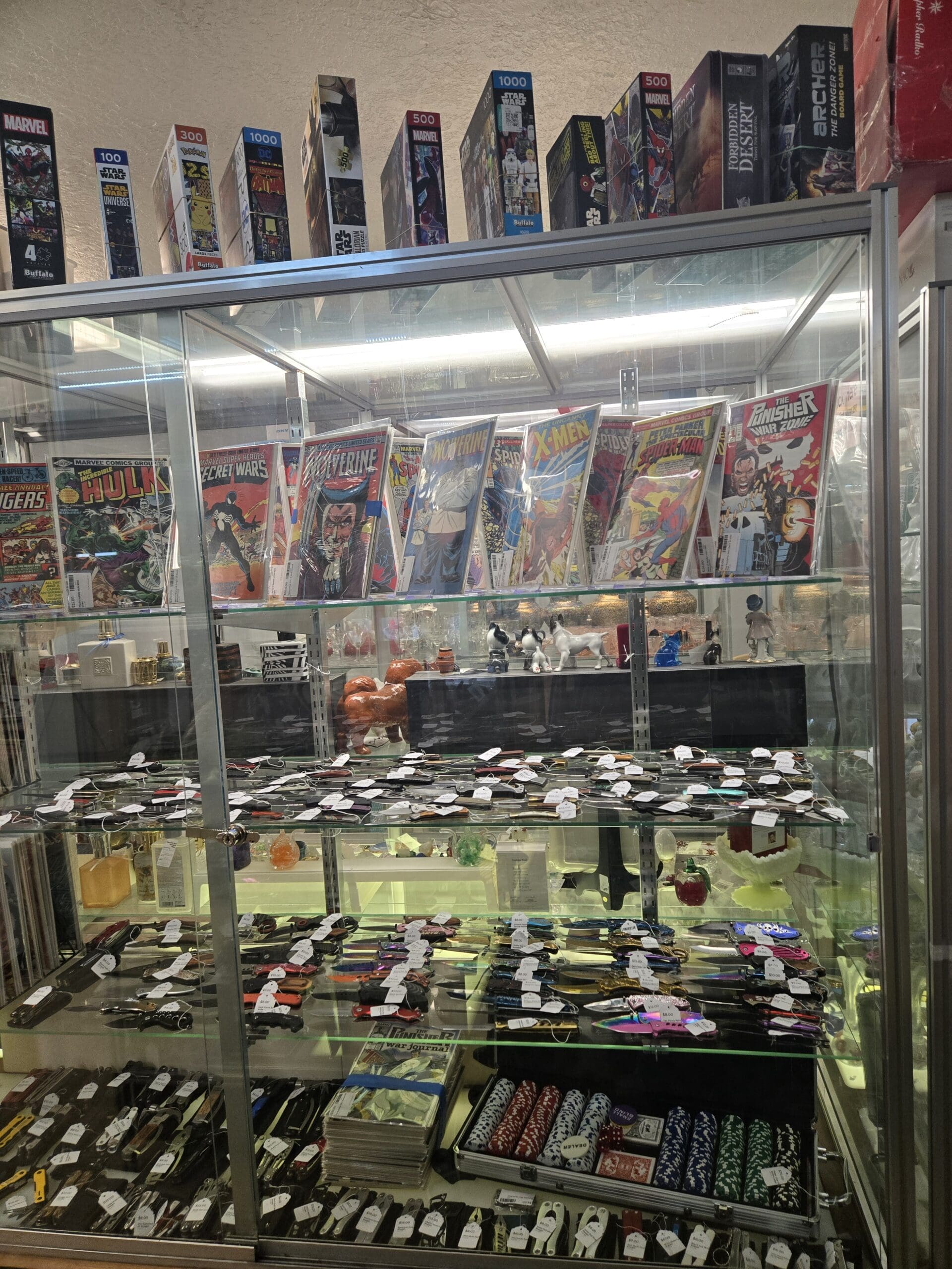 Vintage Comics, Collectible Knives & Pop Culture - Shop 96 Vintage Comics, Collectible Knives & Pop Culture - Shop 96