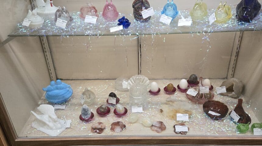 Collectible Vintage Glass & Crystals - Shop 92