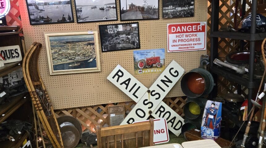 Rustic Signs & Memorabilia - Shop 44