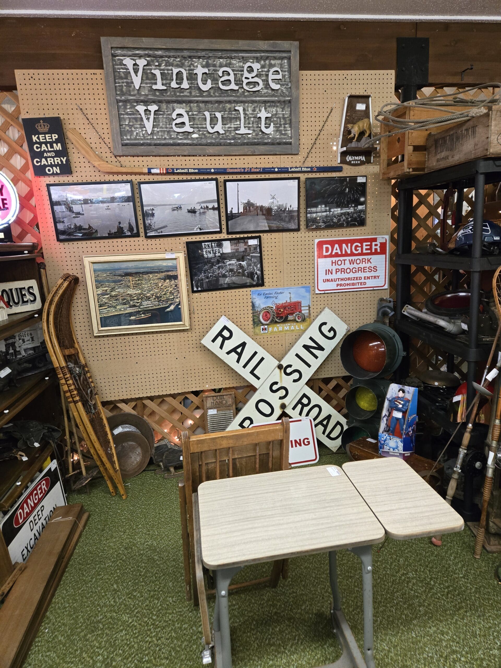 Rustic Signs & Memorabilia - Shop 44 Rustic Signs & Memorabilia - Shop 44