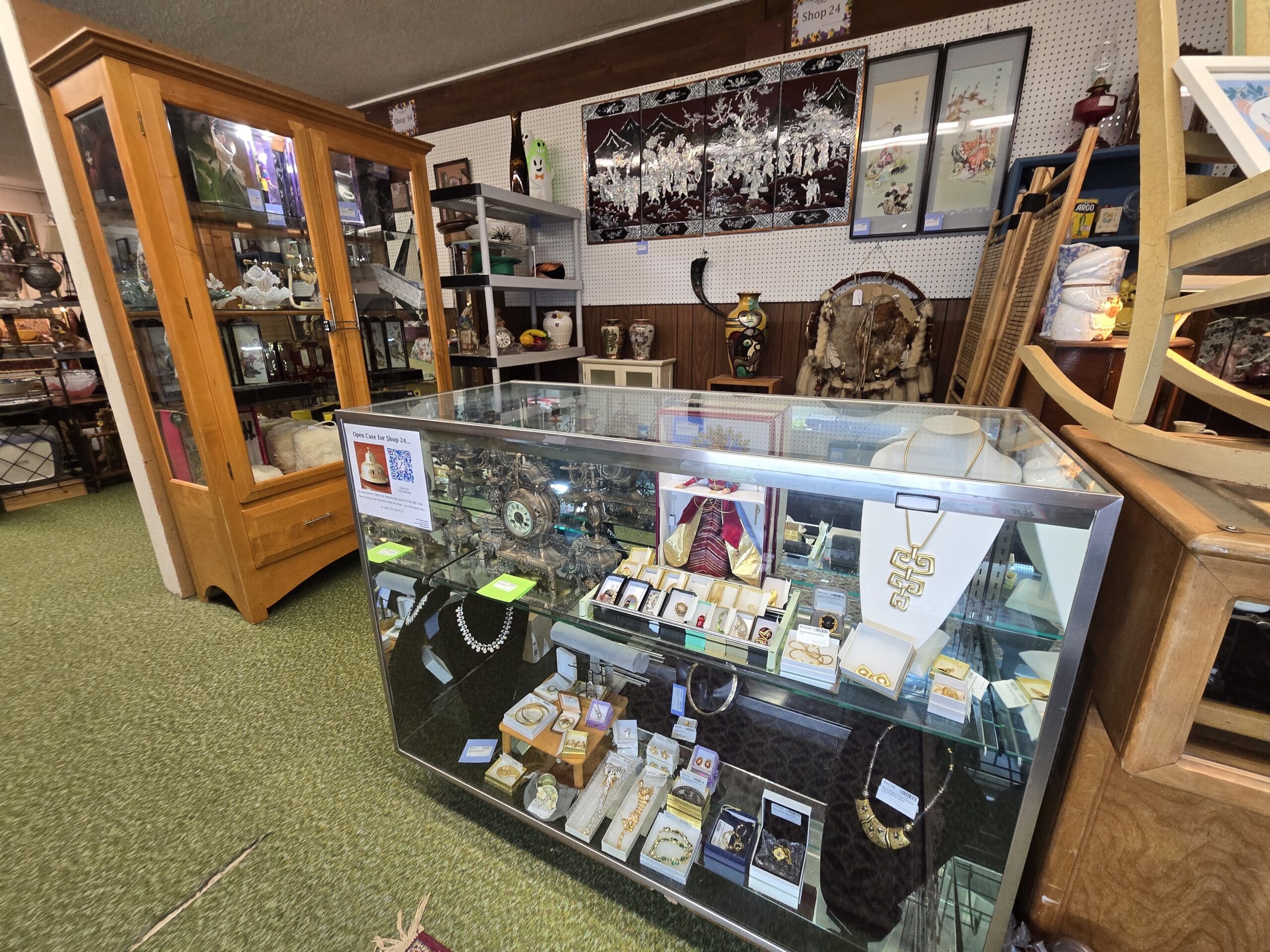 Shop 24 - Mother-of-Pearl Asian Art & Lacquerware in Tacoma WA Shop 24 - Mother-of-Pearl Asian Art & Lacquerware in Tacoma WA