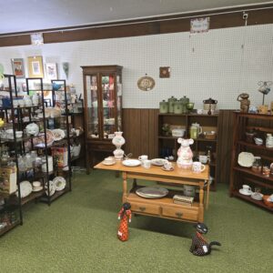 Shop 29 - Vintage Cookie Jars & Canisters in Tacoma WA